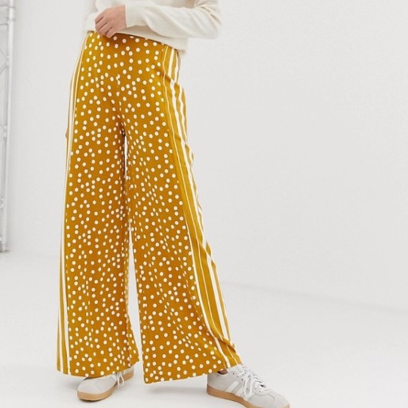 ASOS Wide Leg Pants - Picture 2 of 3